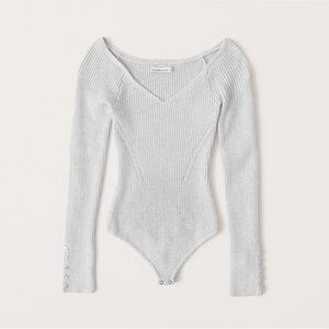 Abercrombie & Fitch   Ribbed V neck bodysuit Size S